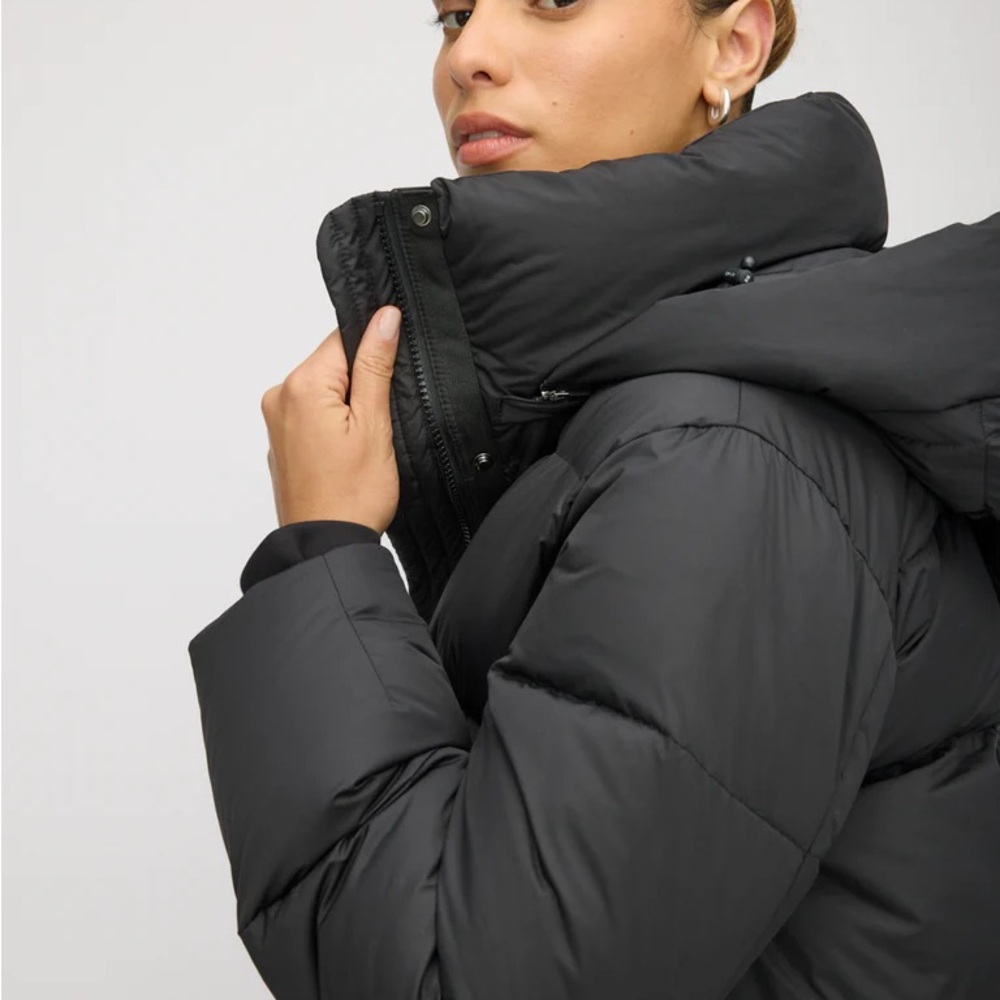 Kit & Ace size large new Aspen Repuff Down Jacket in Black Puffer Coat - Picture 2 of 10